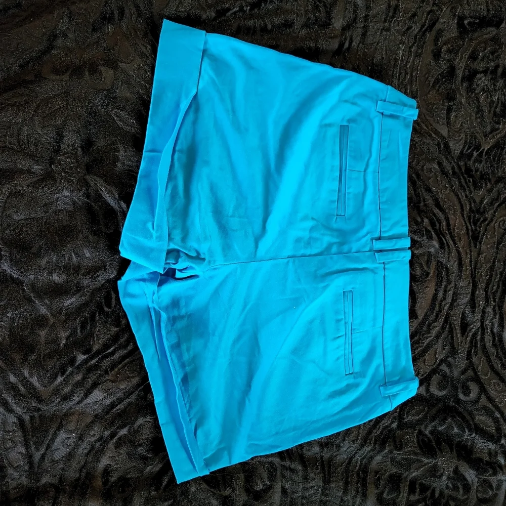 Mossimo - Picture 4 of 4